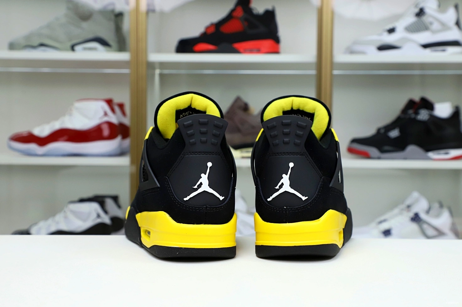 Air Jordan 2023 thunder Jordan4  1006